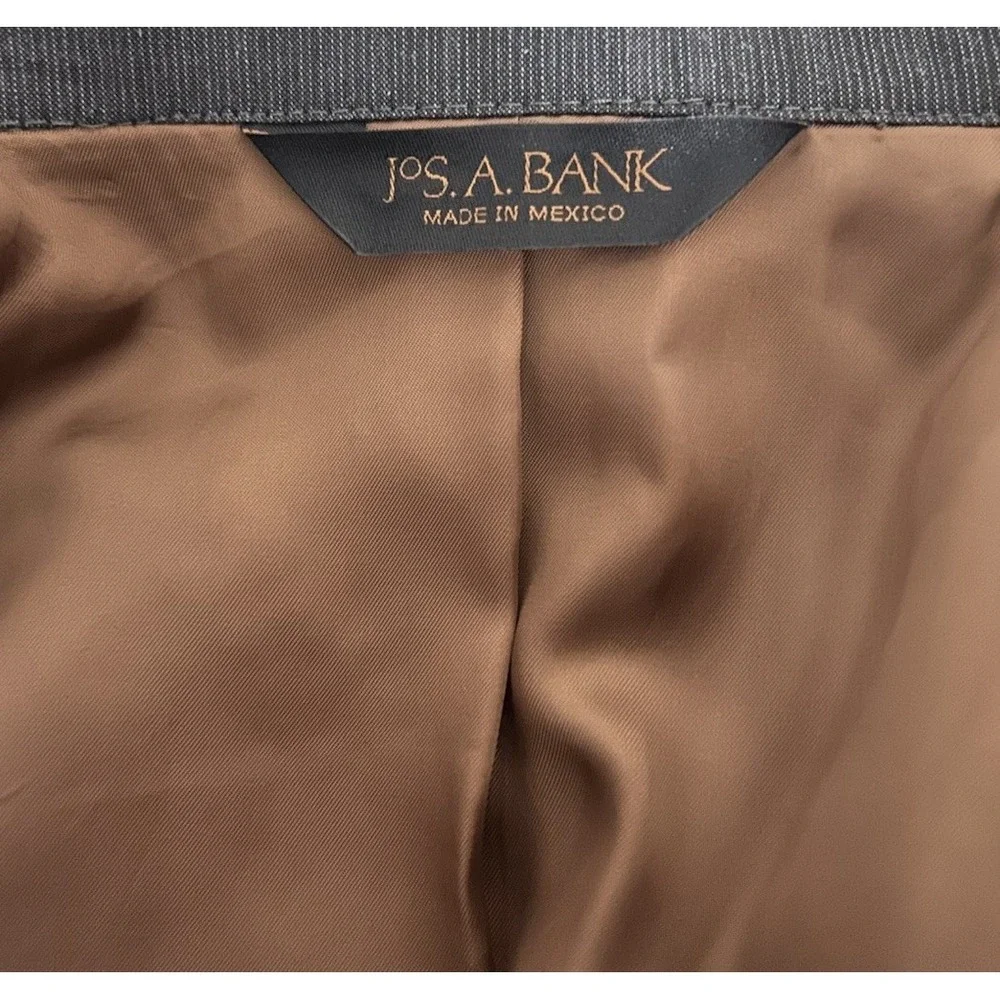 JOS A Bank Size 39R 